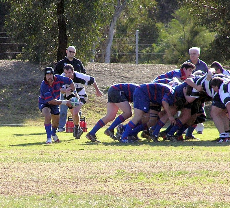 2nd XV - Quentin Manuel passes from scrum